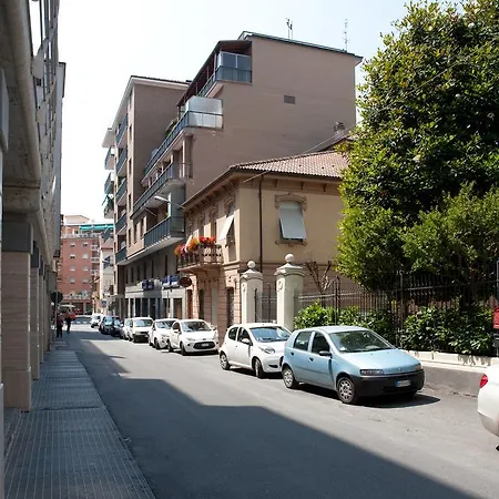 בית הארחה Casa Liberty אקווי טרמה